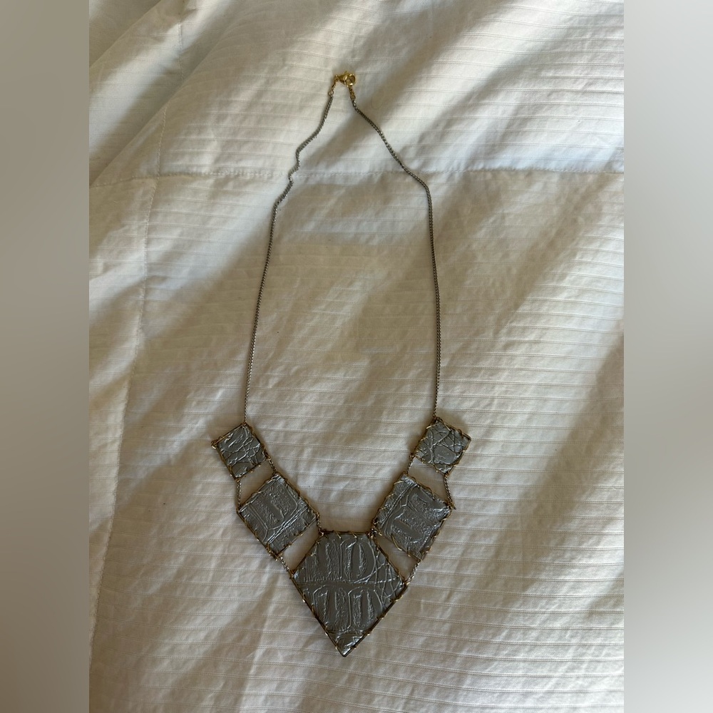 Elegant Silver Necklace
